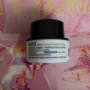 Belif The True Cream Moisturizing Bomb